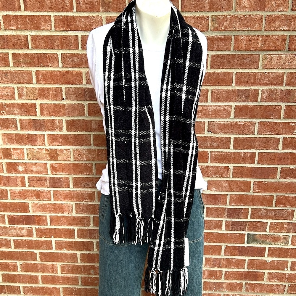 NWT K.I.T Accessories Black/White Plaid Fringe Trim Long Scarf